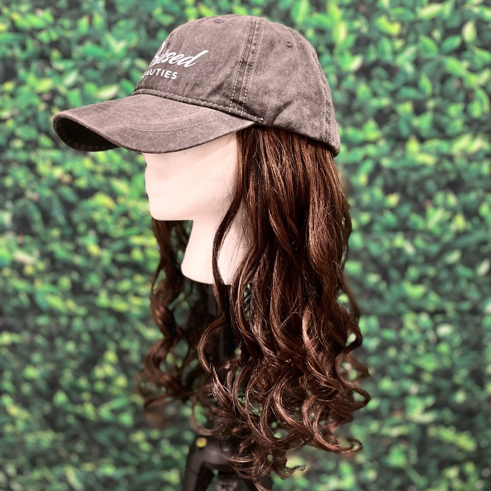 Hatwig 24 in body wave in color 4/30